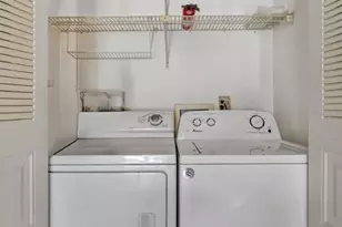 2751 S Pines Dr, Largo, FL 33771 - Photo 11