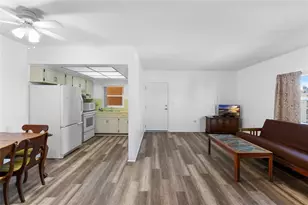 6651 Sunset Way, Saint Pete Beach, FL 33706 - Photo 7