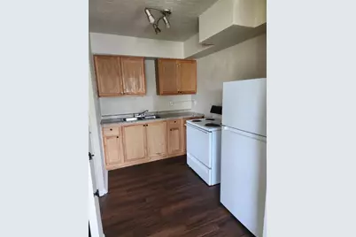 2219 Highland Street #7, Saint Petersburg, FL 33705 - Photo 3