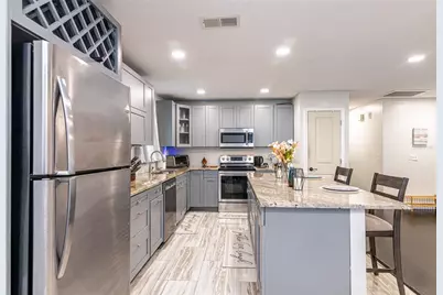 13908 Capitol Drive, Tampa, FL 33613 - Photo 3