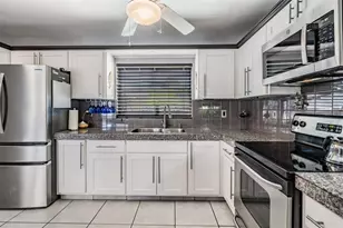 208 W Canal Dr, Palm Harbor, FL 34684 - Photo 23