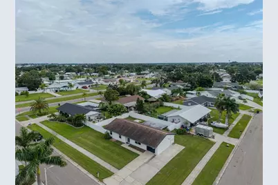 504 Red Mangrove Lane, Apollo Beach, FL 33572 - Photo 37