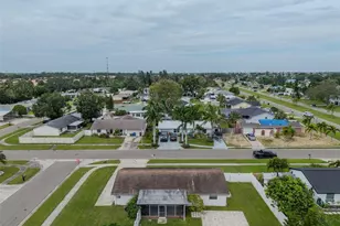 504 Red Mangrove Ln, Apollo Beach, FL 33572 - Photo 39