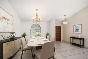 1105 Deer Run Pl, Valrico, FL 33594 - Photo 5