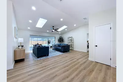 8267 Norwood Road, Seminole, FL 33777 - Photo 23