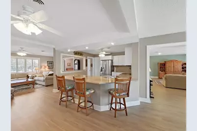 6601 Renaldo Way S, Saint Petersburg, FL 33707 - Photo 7