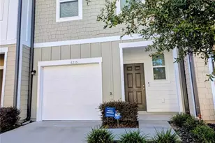 6215 Daerr Rdg St, Zephyrhills, FL 33542 - Photo 7