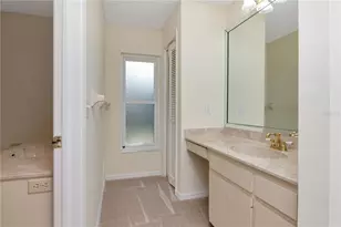 4618 Westford Cir, Tampa, FL 33618 - Photo 17