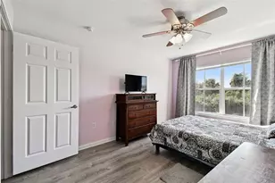 8209 Down Royal Rd, Tampa, FL 33610 - Photo 25