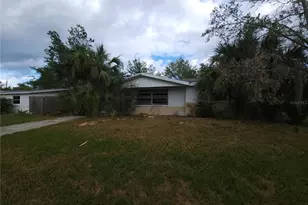 4935 Largo Terrace, New Port Richey, FL 34652 - Photo 3