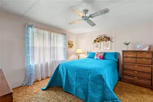 36827 Grace Ave, Zephyrhills, FL 33542 - Photo 13