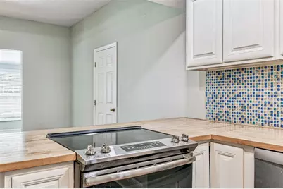 735 2nd Street N, Safety Harbor, FL 34695 - Photo 19