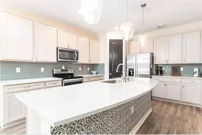 7360 Pool Compass Loop, Wesley Chapel, FL 33545 - Photo 5