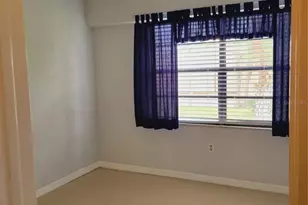 9209 Seminole Blvd, Seminole, FL 33772 - Photo 13