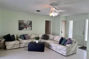 1048 Porpoise Rd, Venice, FL 34293 - Photo 11