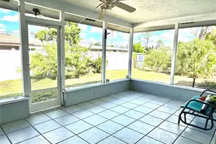 1048 Porpoise Rd, Venice, FL 34293 - Photo 23