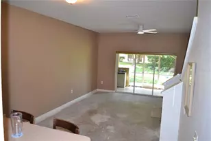 11135 Kapok Grand Cir, Madeira Beach, FL 33708 - Photo 17