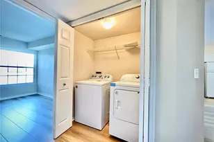 18106 Peregrines Perch Pl, Lutz, FL 33558 - Photo 25