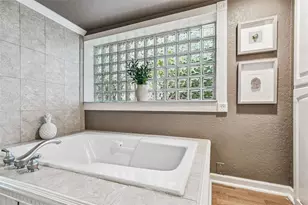 207 Willowick Ave, Temple Terrace, FL 33617 - Photo 5