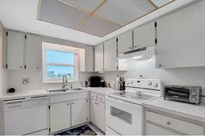 5575 Gulf Boulevard #337, Saint Pete Beach, FL 33706 - Photo 13