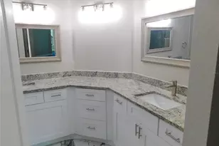 2725 Via Cipriani, Clearwater, FL 33764 - Photo 31