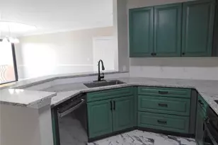 2725 Via Cipriani, Clearwater, FL 33764 - Photo 11