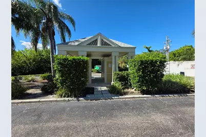 115 112th Avenue NE #1028, Saint Petersburg, FL 33716 - Photo 35