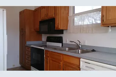 10007 N Edison Avenue, Tampa, FL 33612 - Photo 7