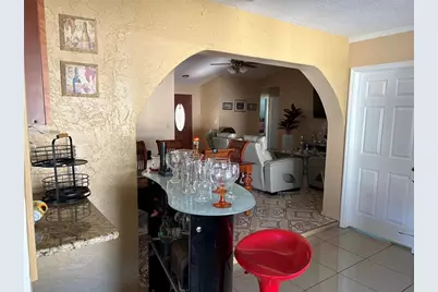 11228 Fiddlewood Drive, Riverview, FL 33579 - Photo 7