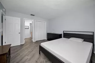 1890 Wolford Rd, Clearwater, FL 33760 - Photo 23