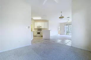 2046 Inverness Greens Dr, Sun City Center, FL 33573 - Photo 15