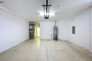 2046 Inverness Greens Dr, Sun City Center, FL 33573 - Photo 49