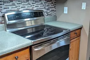 2024 E Keysville Rd, Lithia, FL 33547 - Photo 13