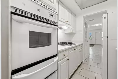 2050 58th Avenue N #25, Saint Petersburg, FL 33714 - Photo 7