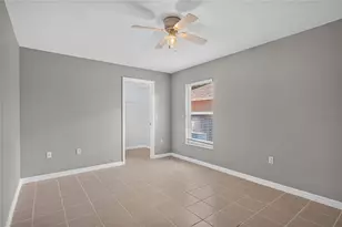 2243 Eagle Bluff Dr, Valrico, FL 33596 - Photo 23
