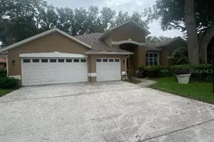 2243 Eagle Bluff Dr, Valrico, FL 33596 - Photo 1
