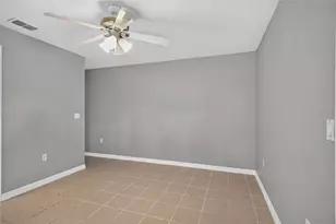 2243 Eagle Bluff Dr, Valrico, FL 33596 - Photo 39