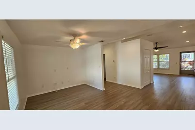 777 35th Avenue S, Saint Petersburg, FL 33705 - Photo 9