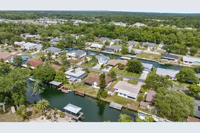 1218 SE 4th Avenue, Crystal River, FL 34429 - Photo 33