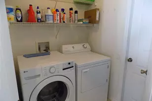 923 Hunter Ln, Tarpon Springs, FL 34689 - Photo 31