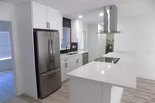 1802 Chinaberry Dr, Oldsmar, FL 34677 - Photo 5