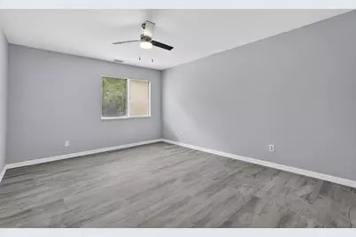 13287 Arbor Pointe Circle #103, Tampa, FL 33617 - Photo 15