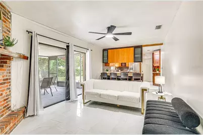 920 Lakeview Drive, Wimauma, FL 33598 - Photo 7