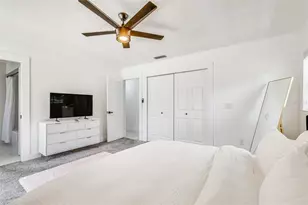 920 Lakeview Dr, Wimauma, FL 33598 - Photo 17