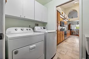 605 4th St W, Tierra Verde, FL 33715 - Photo 29