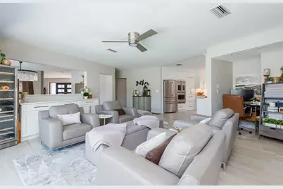 4913 58th Avenue S, Saint Petersburg, FL 33715 - Photo 17