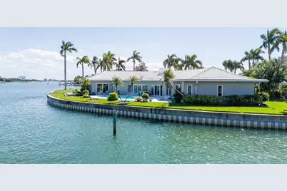 4913 58th Avenue S, Saint Petersburg, FL 33715 - Photo 57