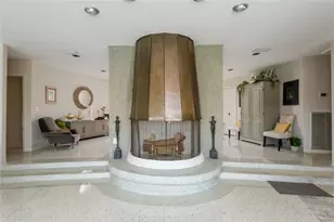 4913 58th Ave S, Saint Petersburg, FL 33715 - Photo 9