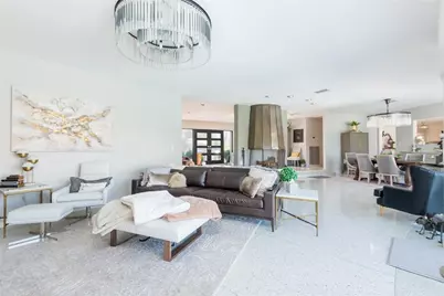 4913 58th Avenue S, Saint Petersburg, FL 33715 - Photo 11