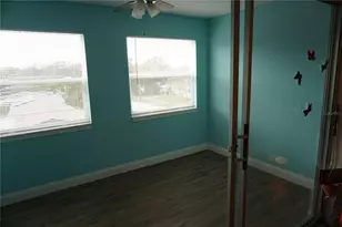 1000 49th Street N, Saint Petersburg, FL 33710 - Photo 17